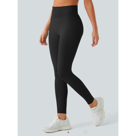 Halara Seamless Flow High Waisted Butt Lifting Leggings Sz Large 7/8 Black Women - Picture 1 of 7
